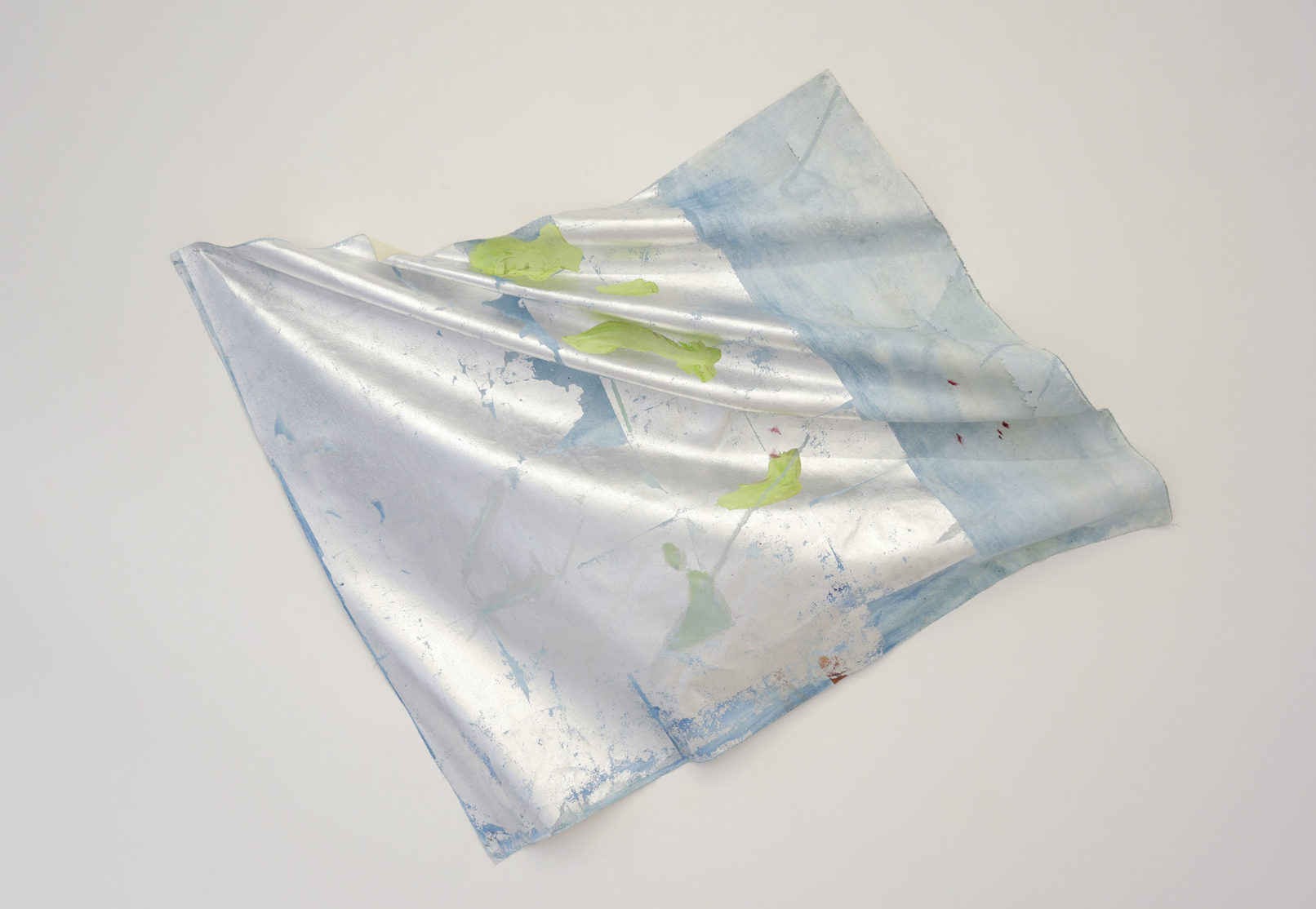 Romina Salem Taborda «Nube» peinture à l'huile et feuille d'argent 2017
