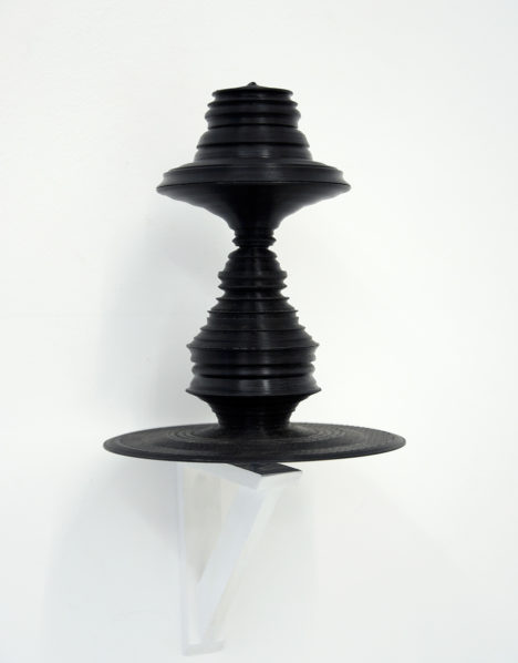 Daniela Zuniga Prayer Wheel Impression 3D en résine noire 25cm x 13cm 2019