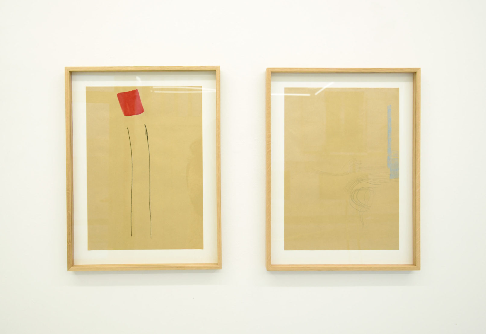 Silvia Hestnes Sans titre (Pessoa) Feutre et crayon sur papier kraft 40 x 28 cm 2019