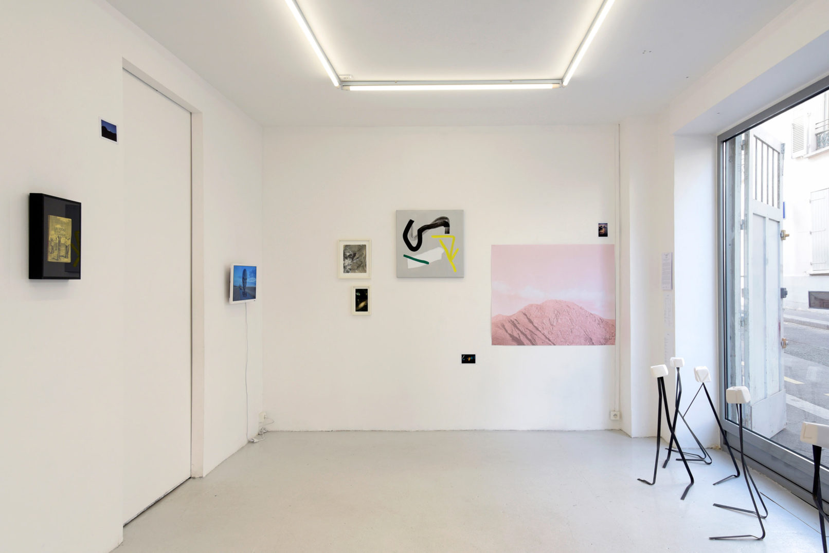 Vue de l'exposition Assemblage #24 Tempus Fugit