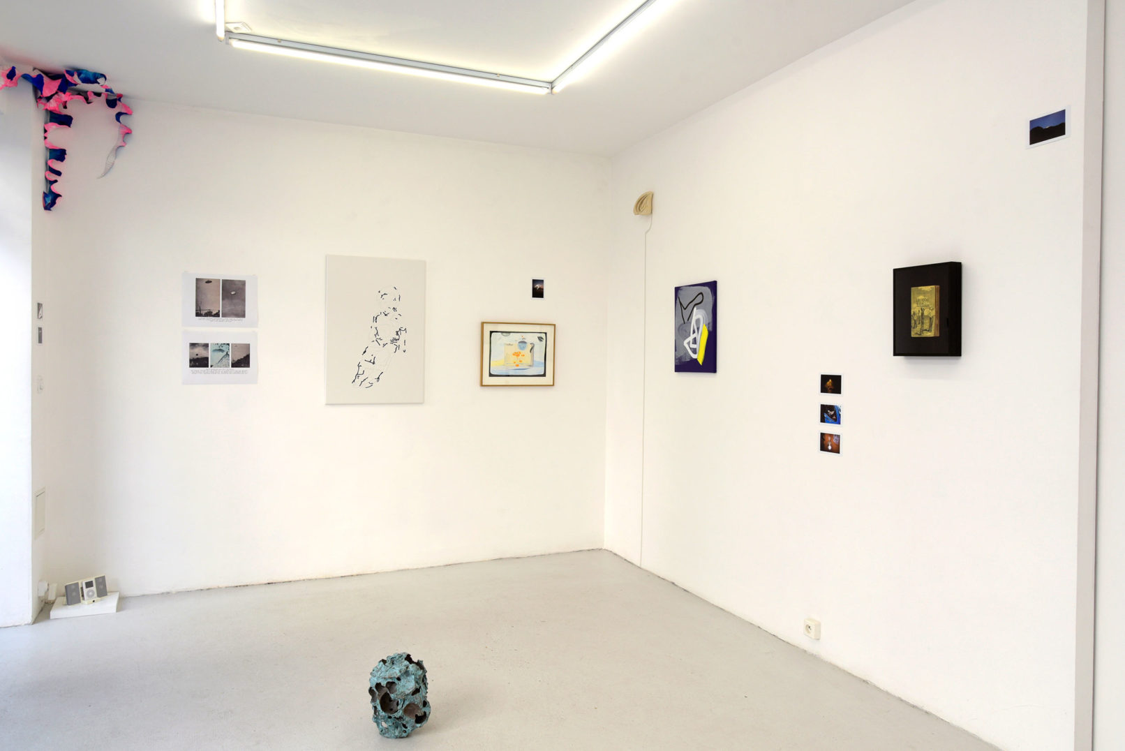 Vue de l'exposition Assemblage #24 Tempus Fugit