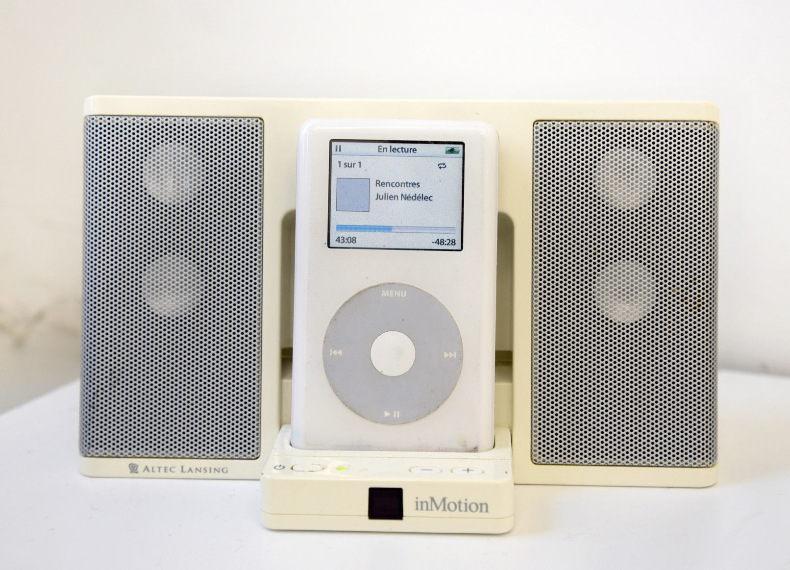 Julien Nédélec Rencontres, 2020 pièce sonore 1h31min (boucle)